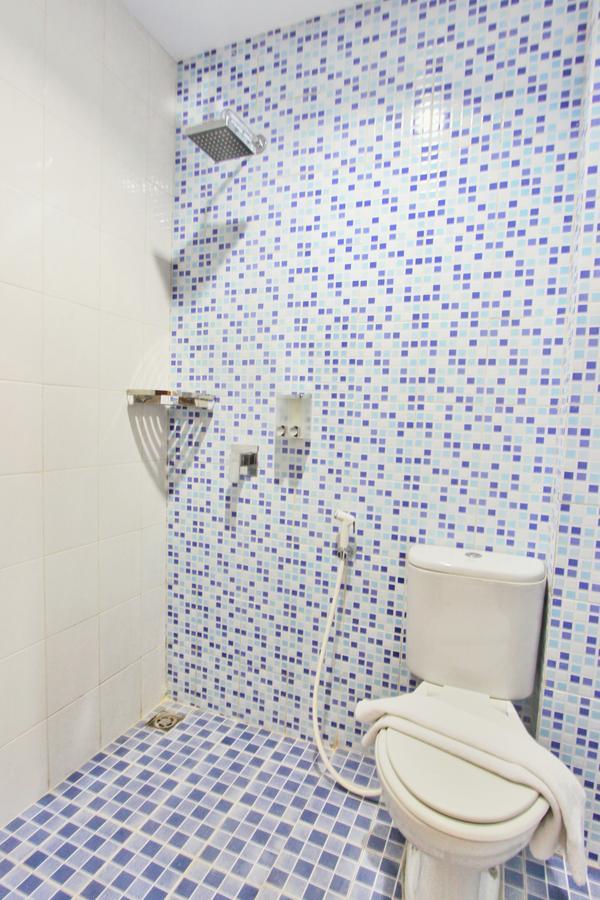 Rivisha Hotel Maguwo Kültér fotó